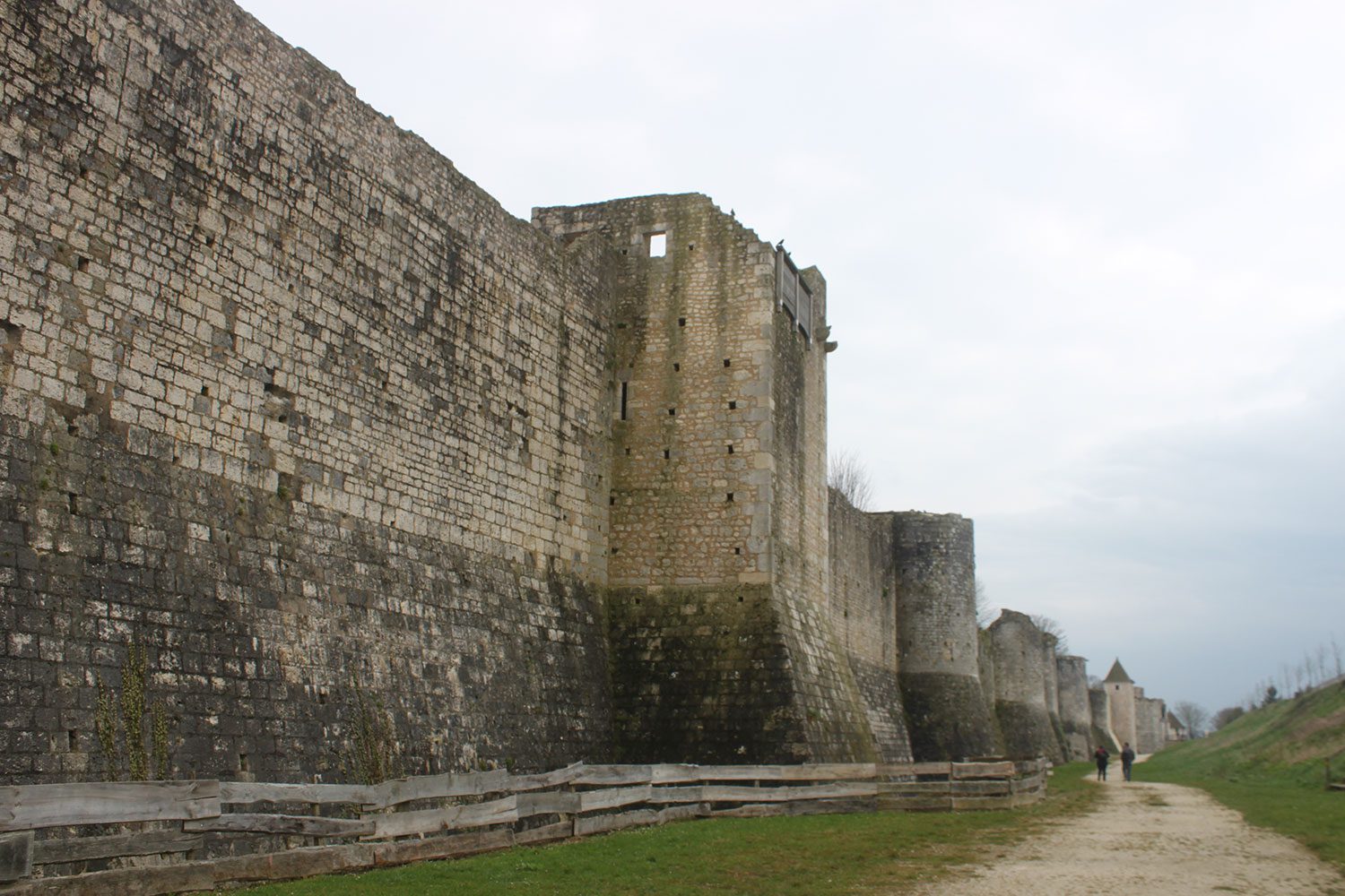 Provins