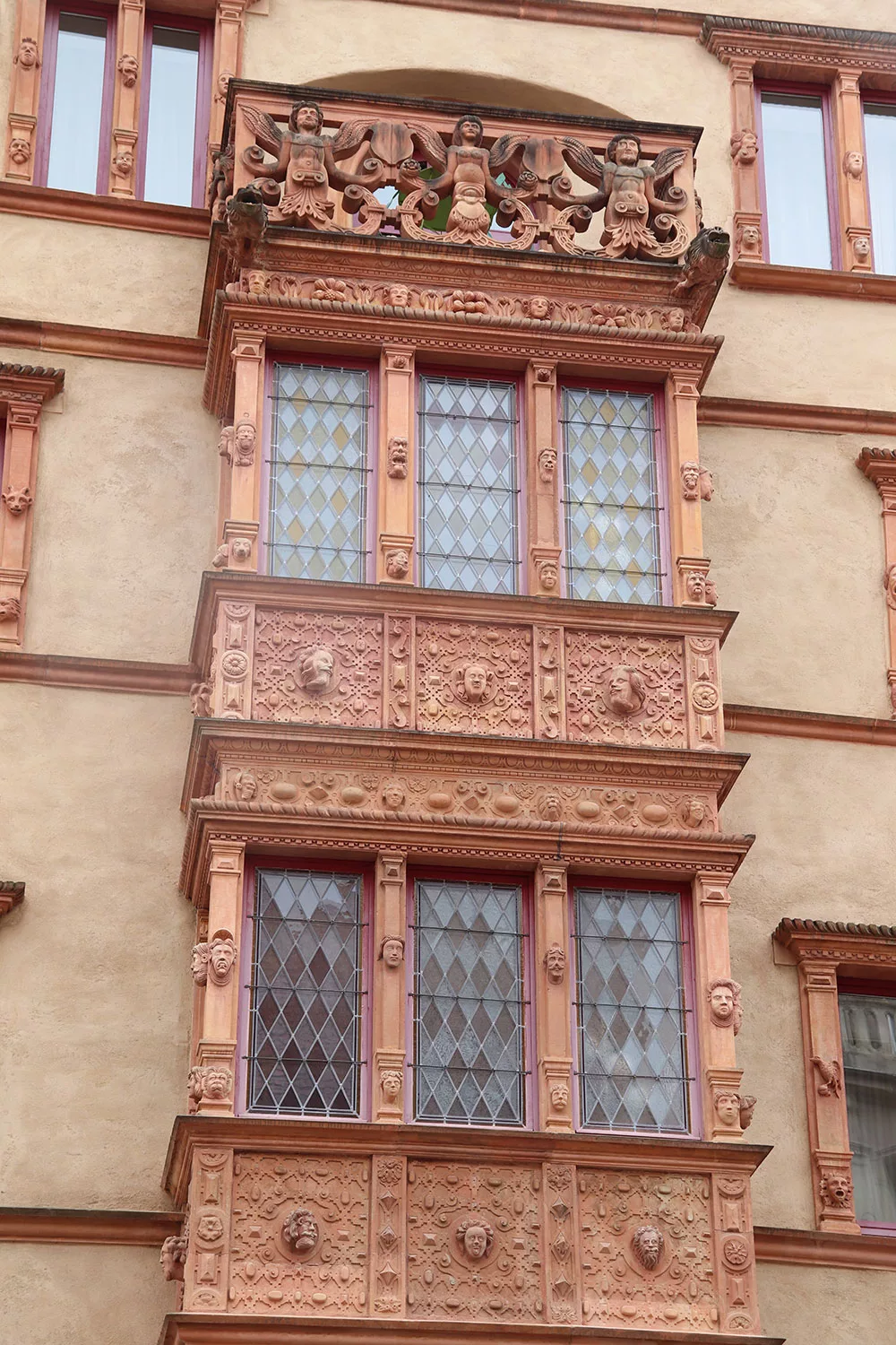 House of Heads, Colmar