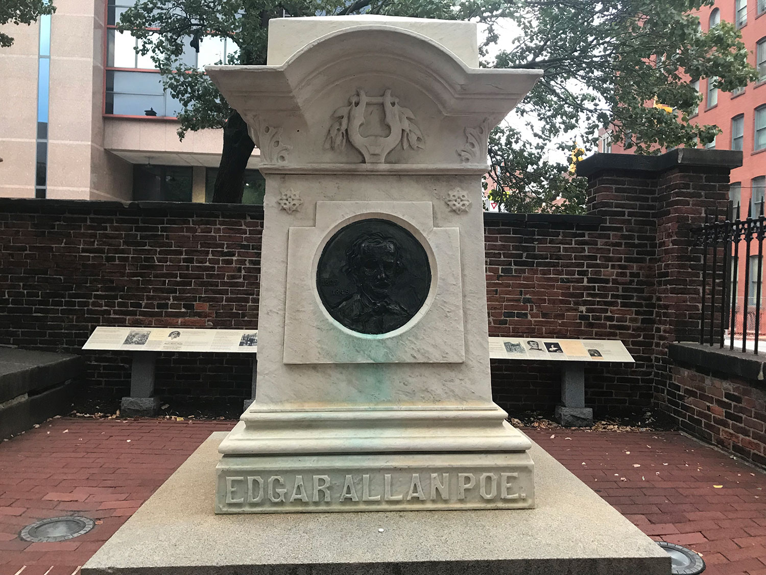 Edgar Allan Poe Grave