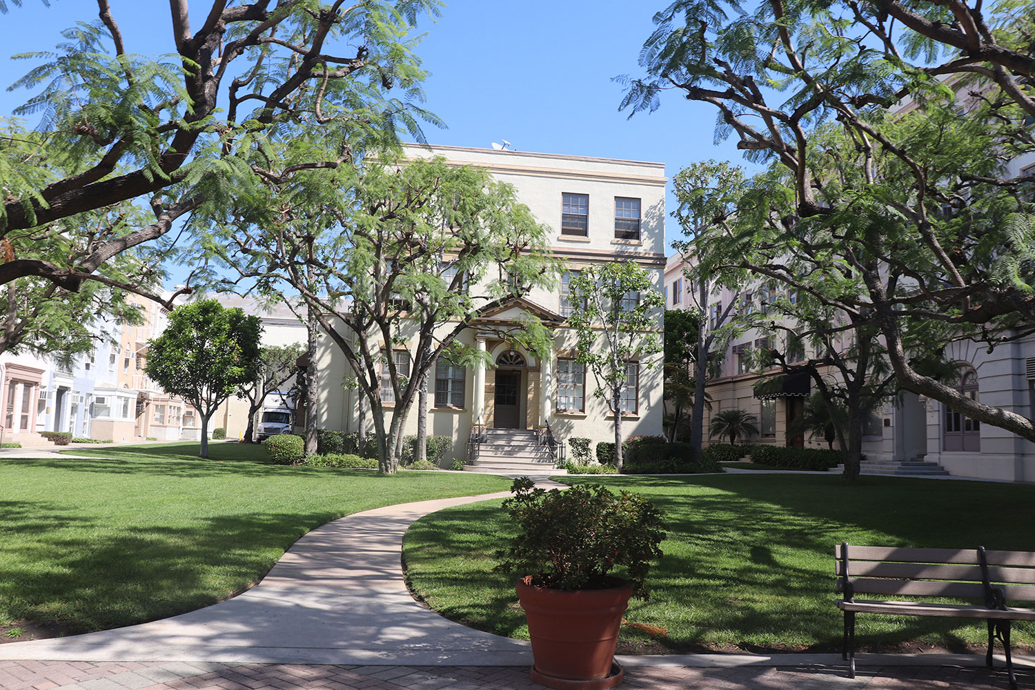 Paramount Studio Tour