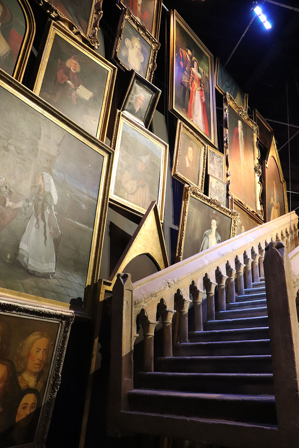 Corridor Paintings, Harry Potter Studio Tour