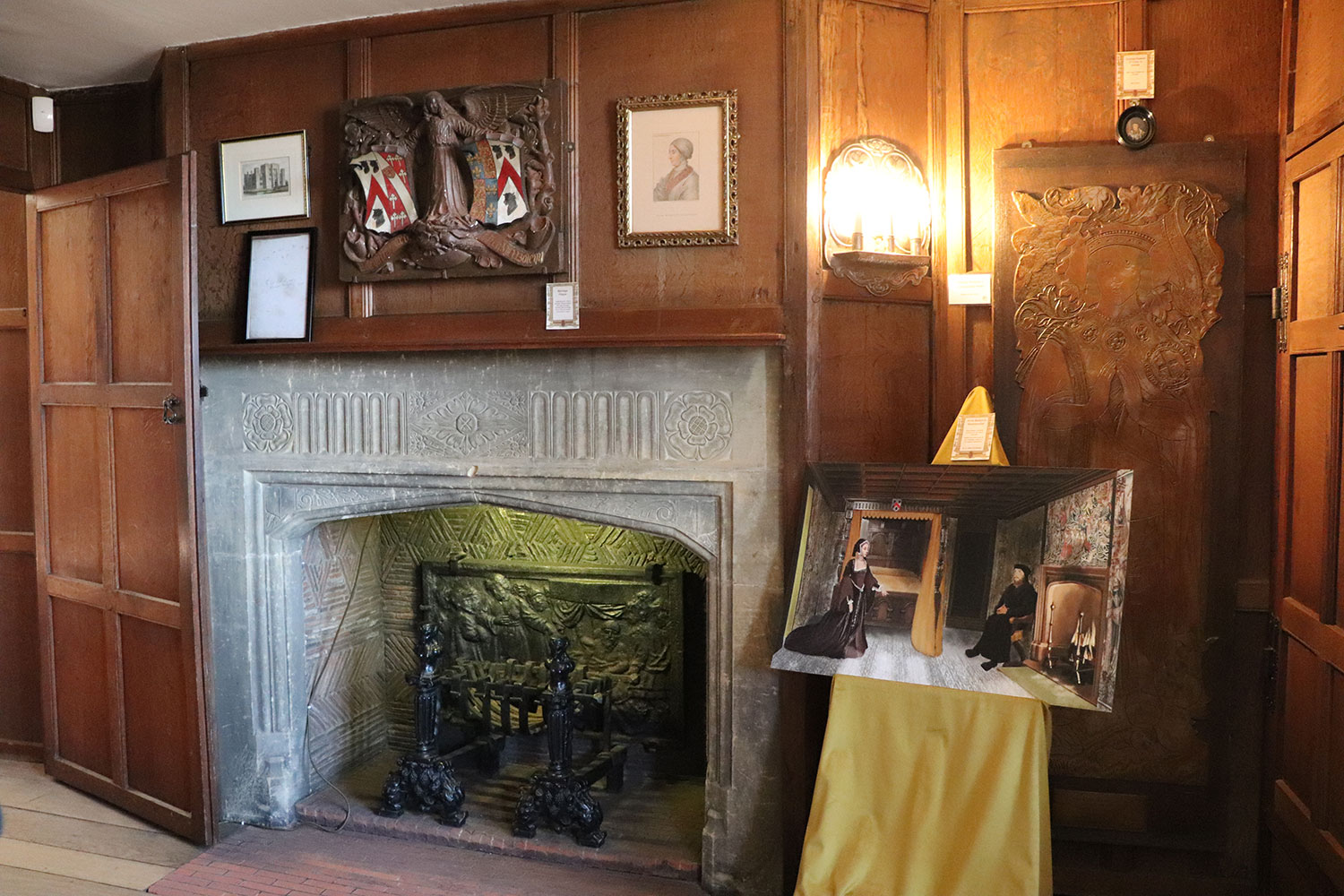 Anne Boleyn's Bedroom, Hever Castle