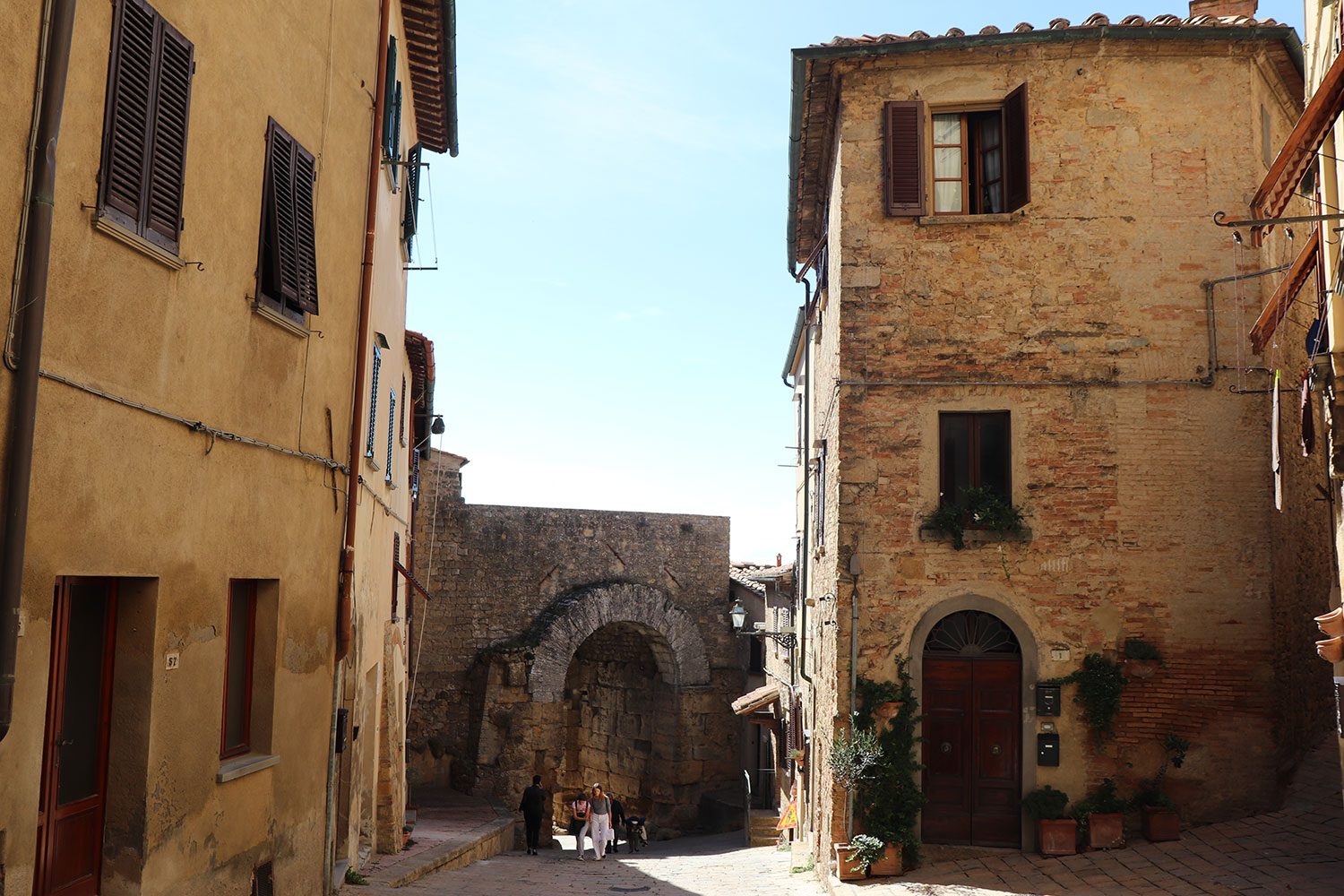 Volterra, Italy: a Town from Etruscan Times – Things to Do & Travel ...