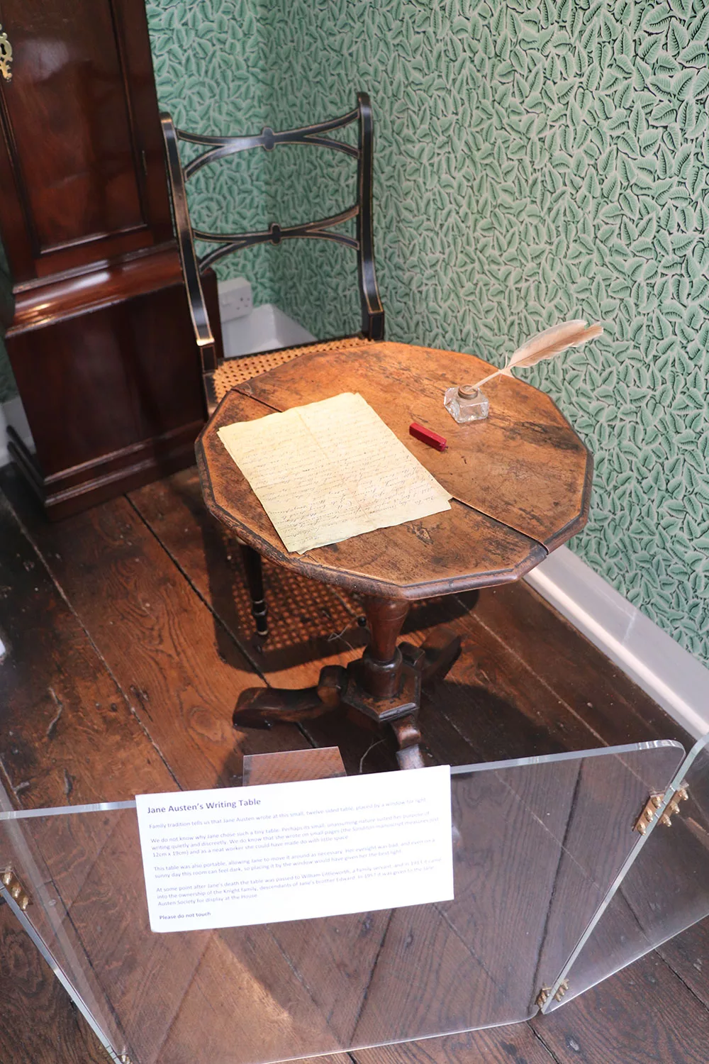 Jane Austen's Writing Desk, Chawton