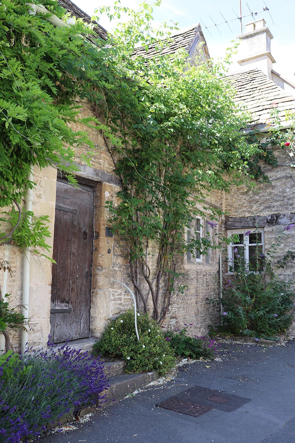 A Stop in Corsham, a Charming Cotswolds Town (with Peacocks!) ★ I ...