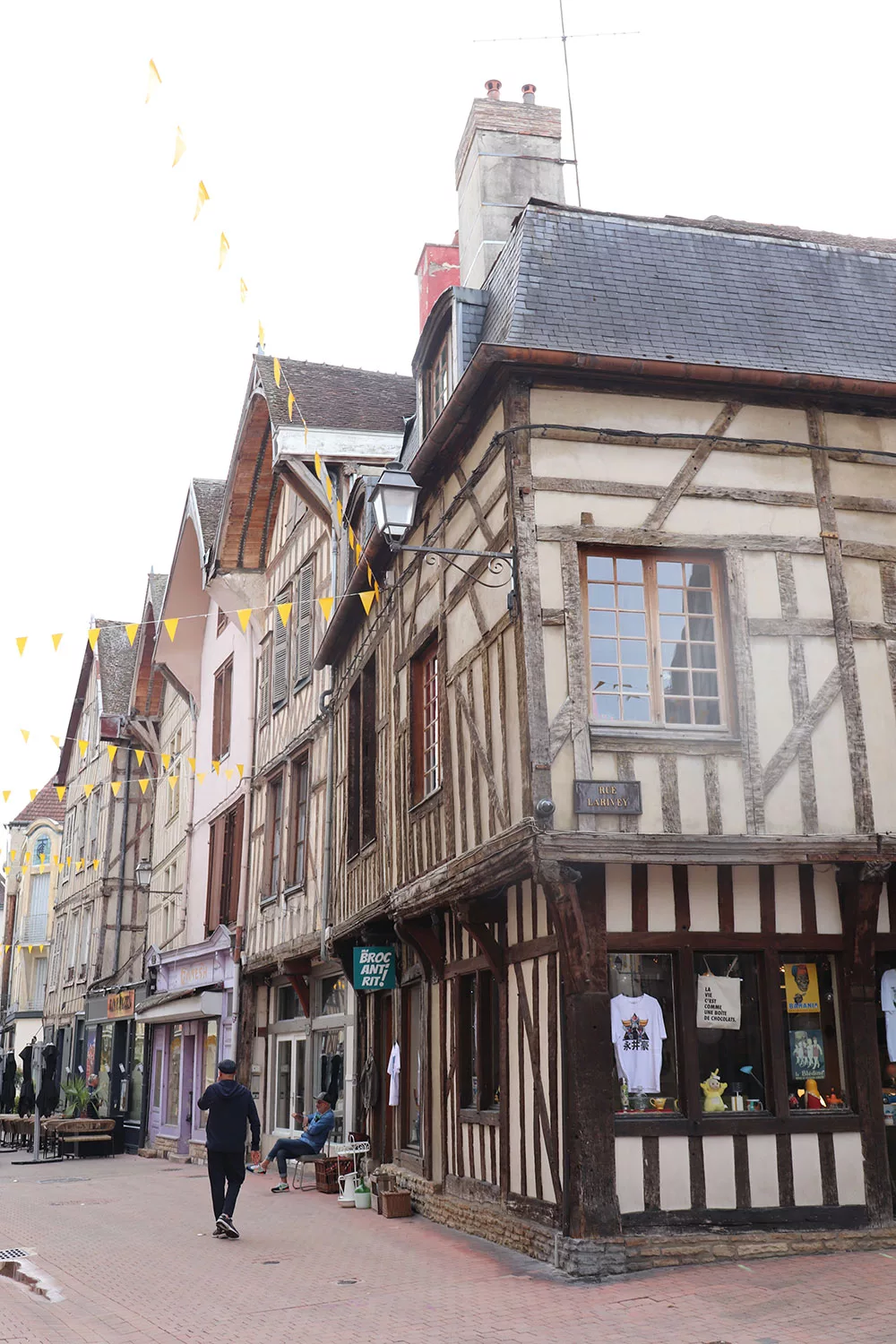 Troyes