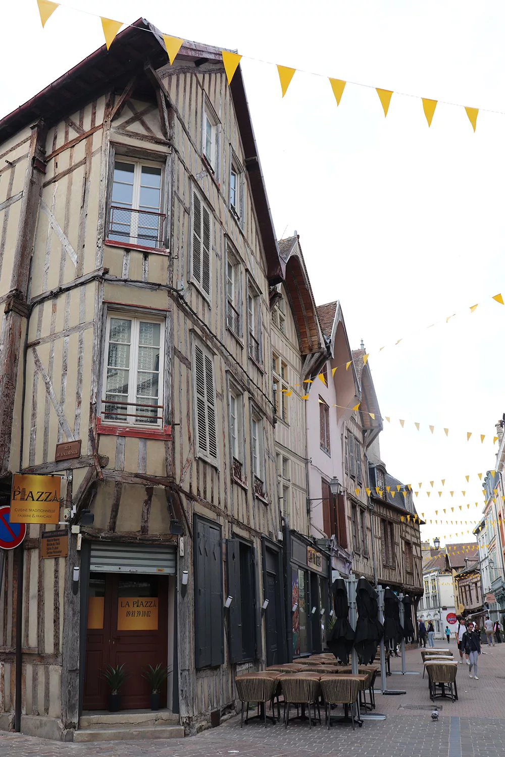 Troyes